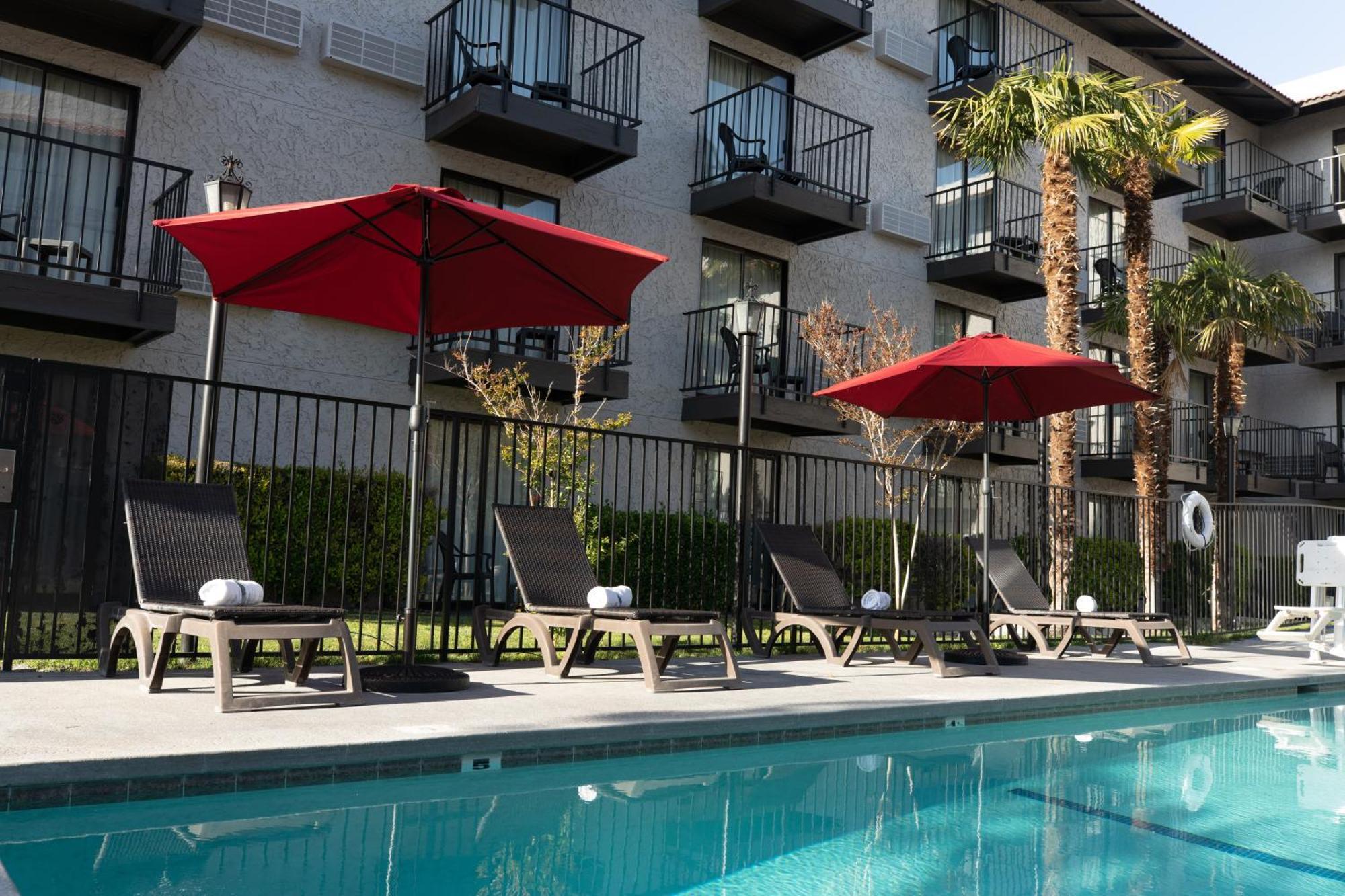 Oxnard Hotel Lancaster